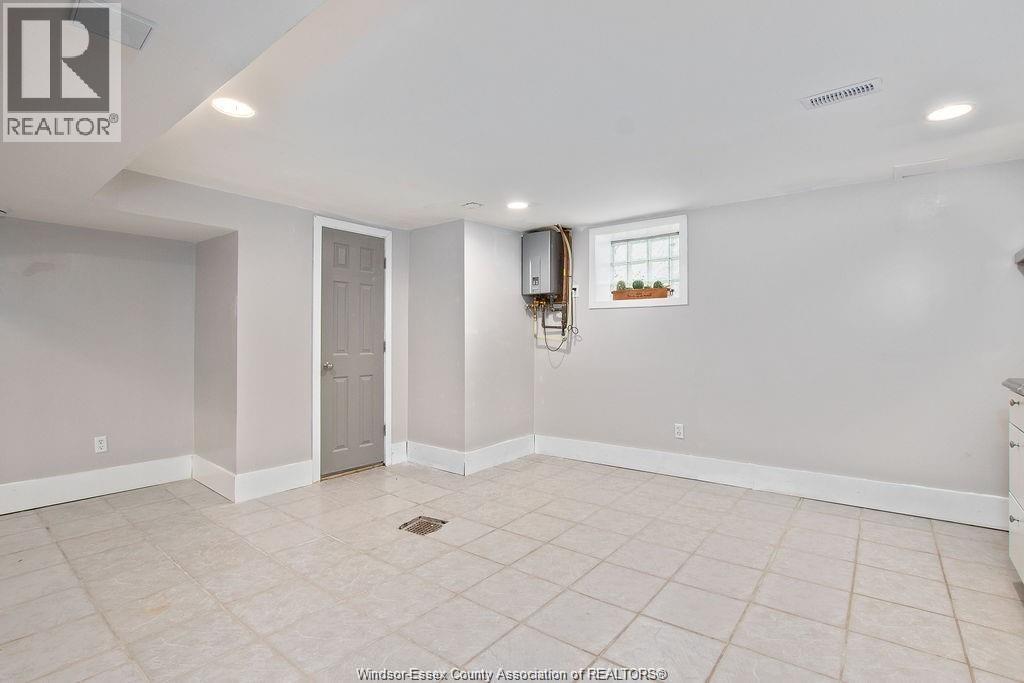 1623-25 DROUILLARD Unit# LOWER, Windsor, Ontario, N8Y2S4 — Photo 6