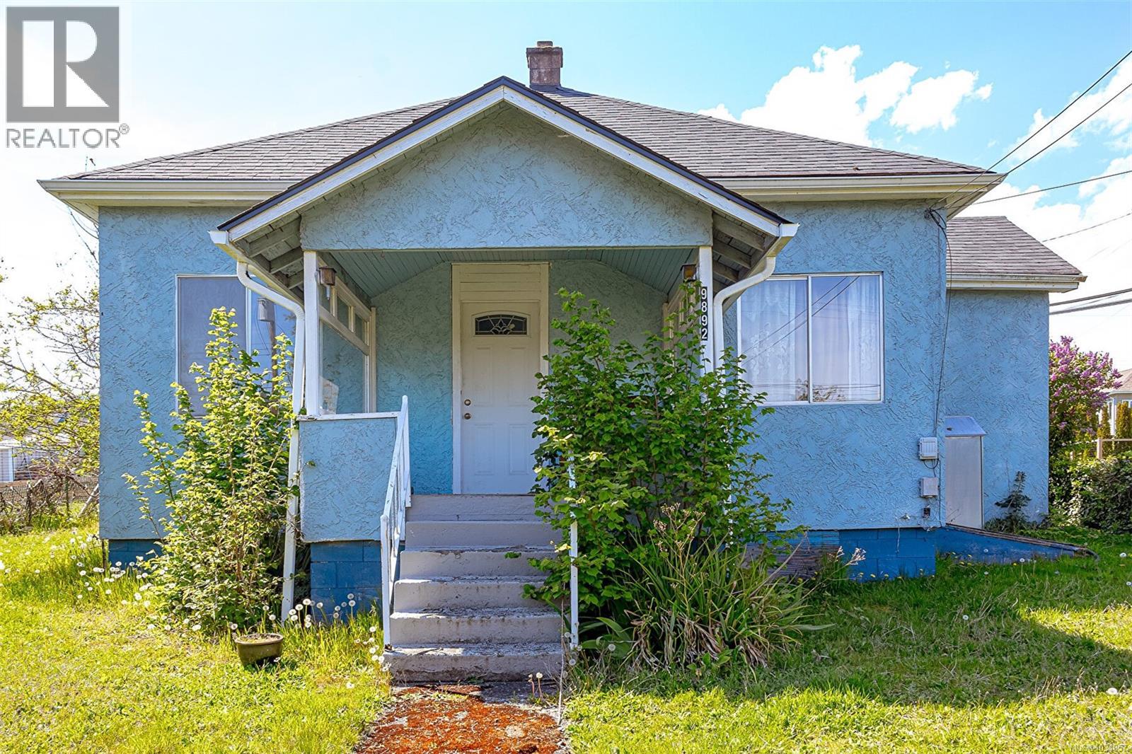 9892 Maple St - Image 2