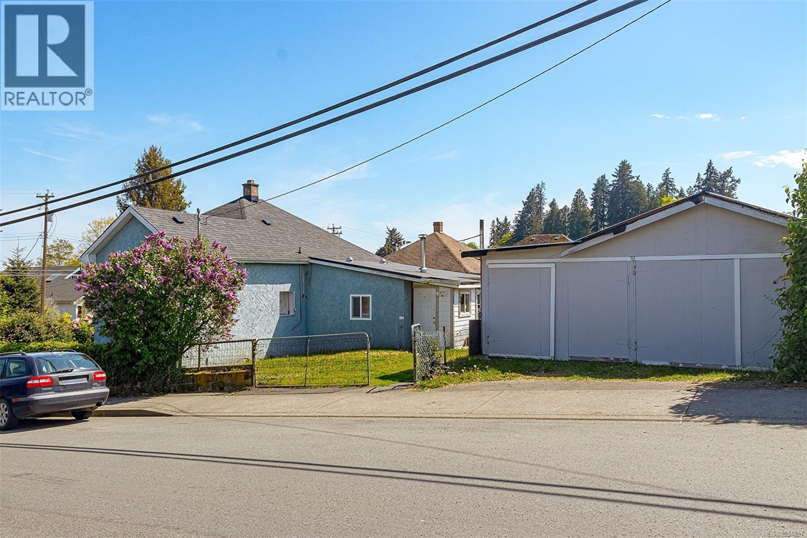 9892 Maple St - 22