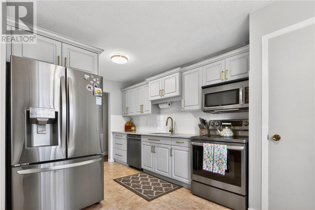 1561 Agincourt Avenue, Sudbury, Ontario, P3A3J8 — Photo 16