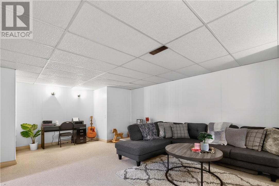 1561 Agincourt Avenue, Sudbury, Ontario, P3A3J8 — Photo 27