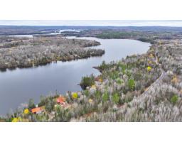 247 Ch. Du Lac-à-larche, Cayamant, QC J0X1Y0 Photo 12