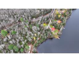 247 Ch. Du Lac-à-larche, Cayamant, QC J0X1Y0 Photo 9