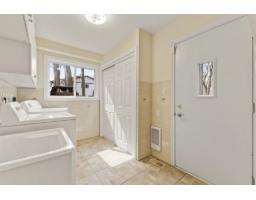 Family room - 28 Rue De Port-royal, Gatineau, QC J9J1C8 Photo 16