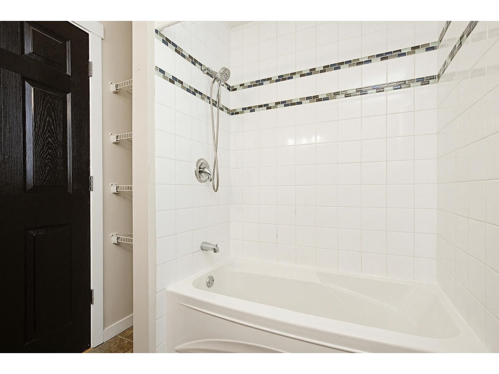 5 Bed, 4 Bath House for Sale in Mission – 32921 3RD AVENUE, Mission - Image 16
