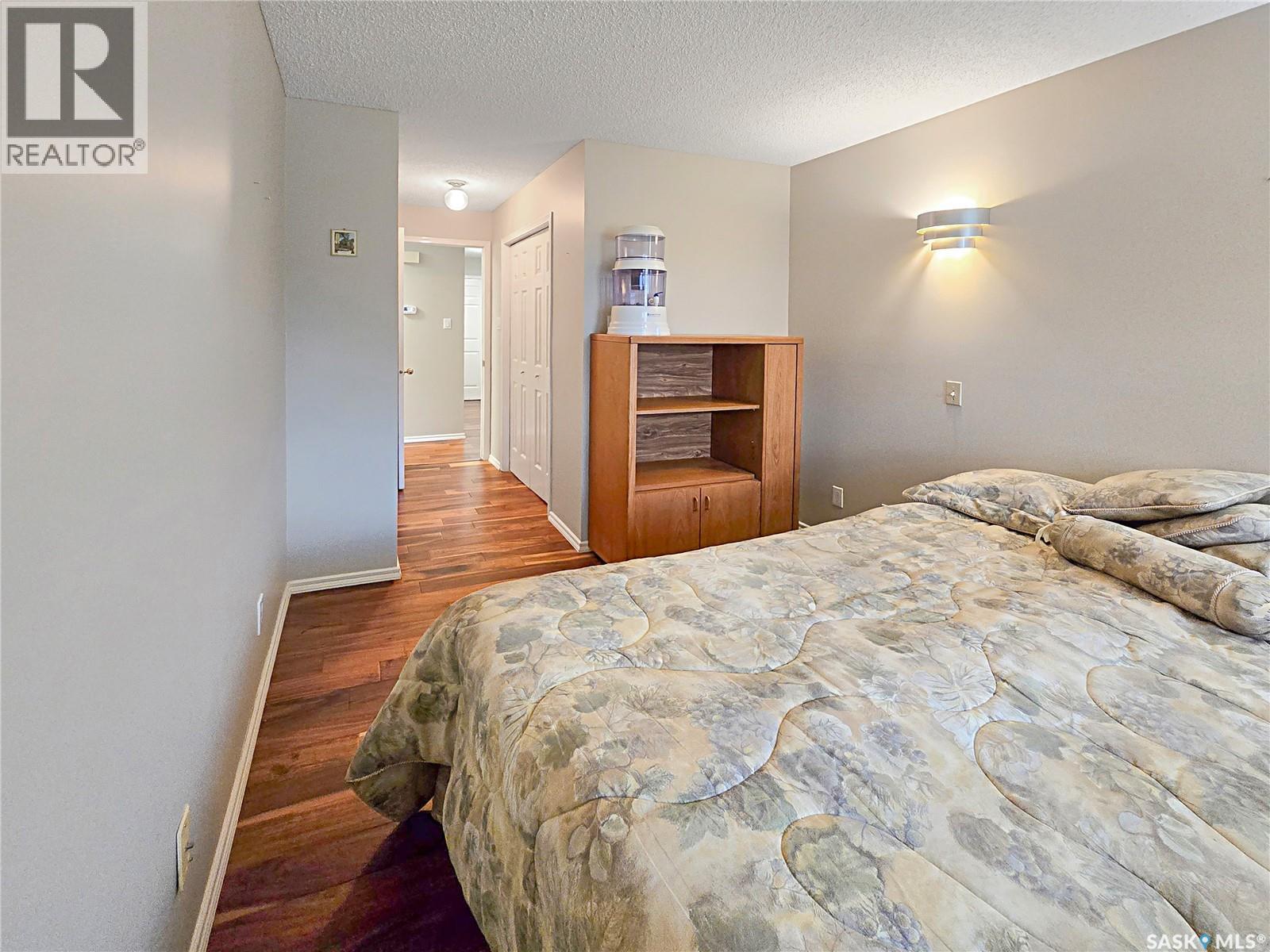 103 27 Erichsen PLACE — photo 13