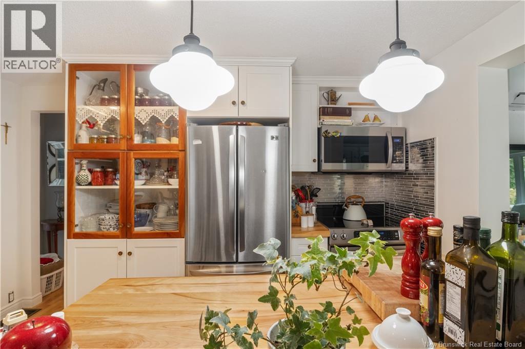 22 Rue Beausejour Street - 11