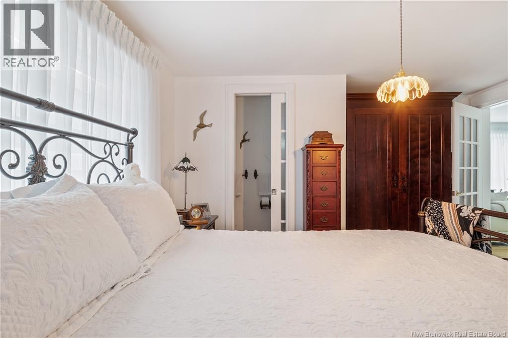 22 Rue Beausejour Street - 22
