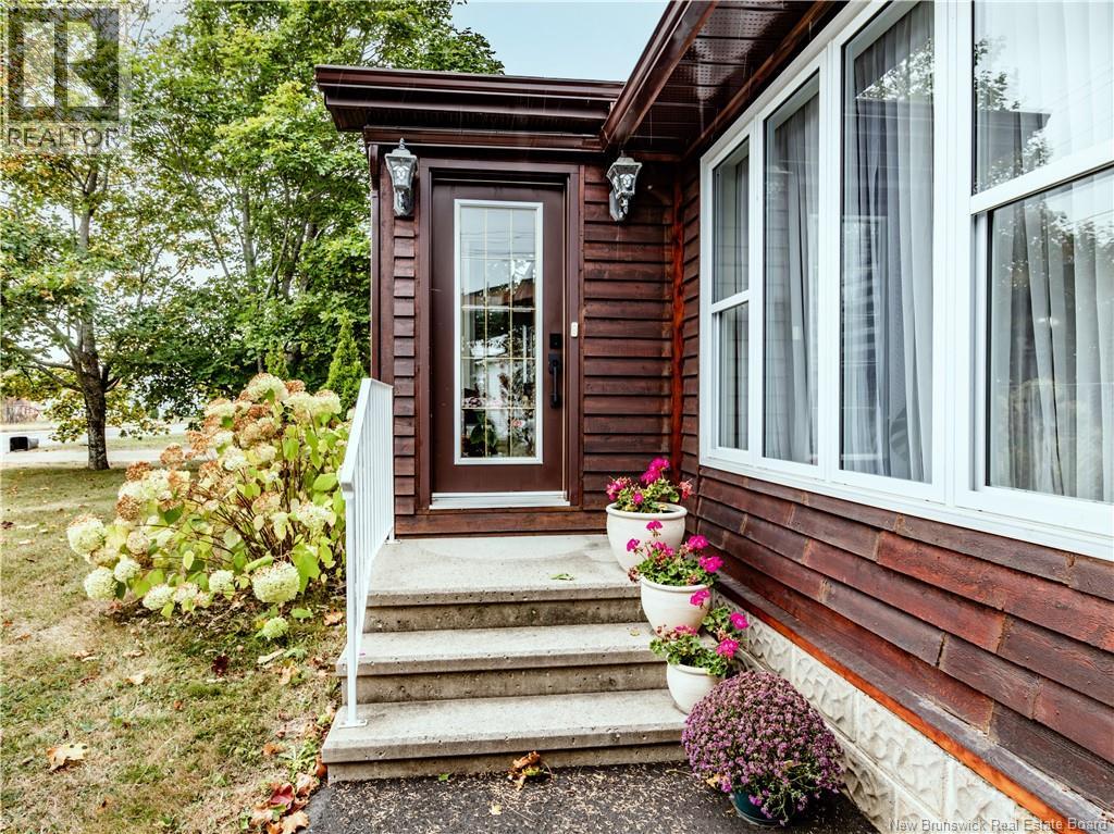 22 Rue Beausejour Street - 6