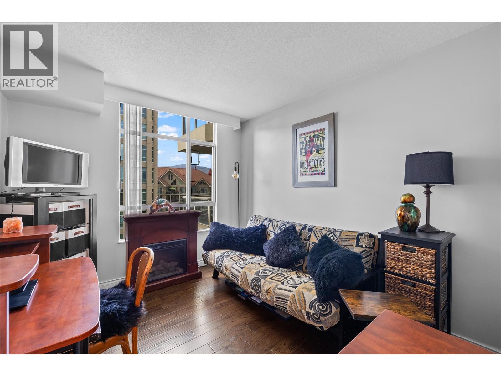706 1152 Sunset Drive, Kelowna