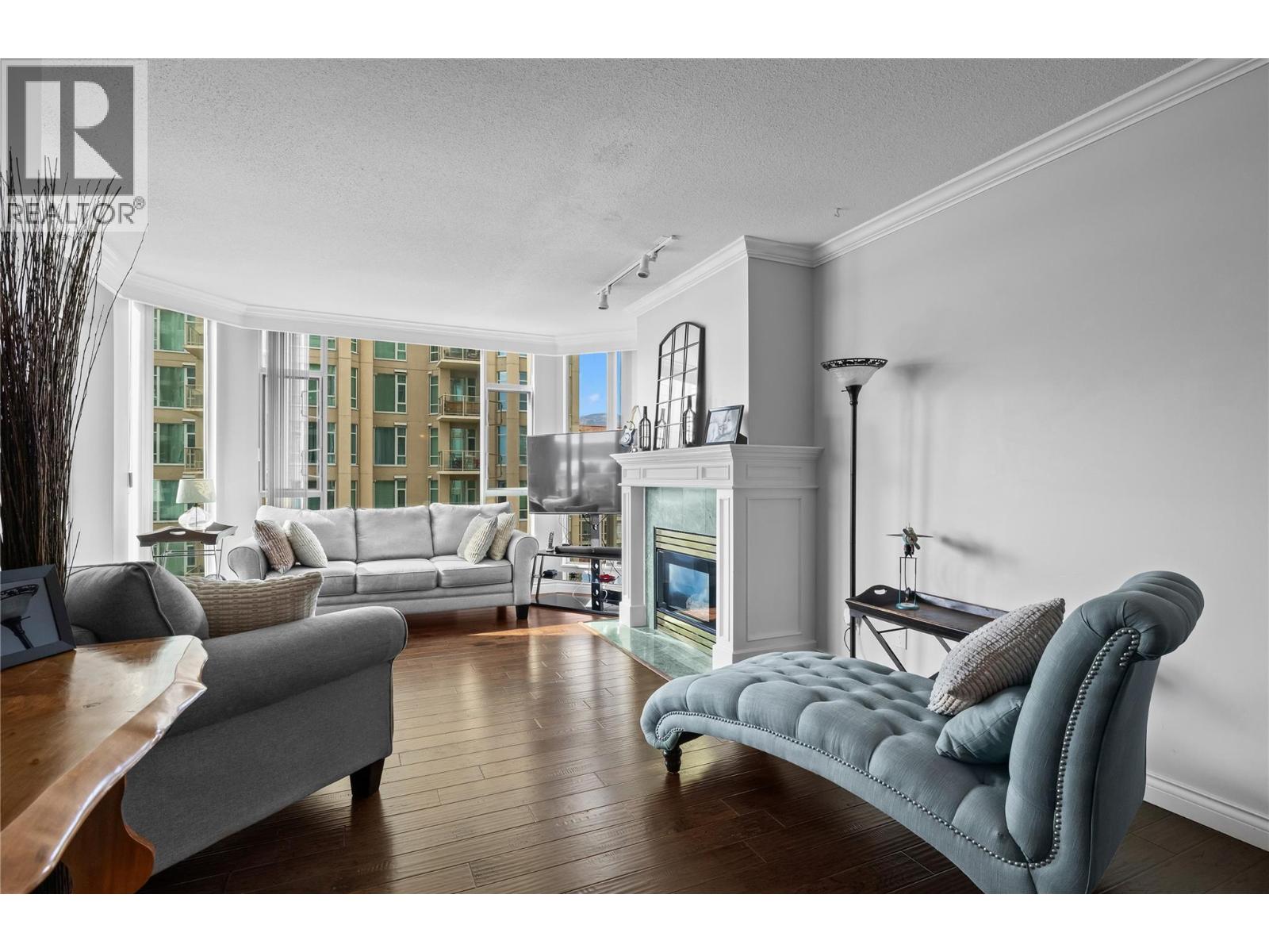 706 1152 Sunset Drive, Kelowna