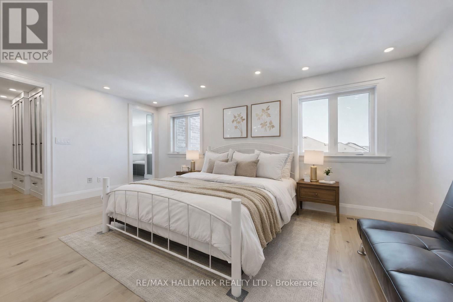 1135 CENOTAPH BOULEVARD - 20