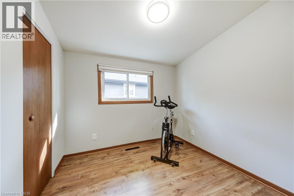 43 LAWFIELD Drive, Hamilton, Ontario, L8V4C3 — Photo 19