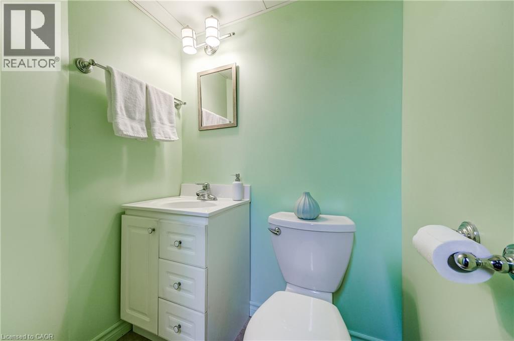 43 LAWFIELD Drive, Hamilton, Ontario, L8V4C3 — Photo 29