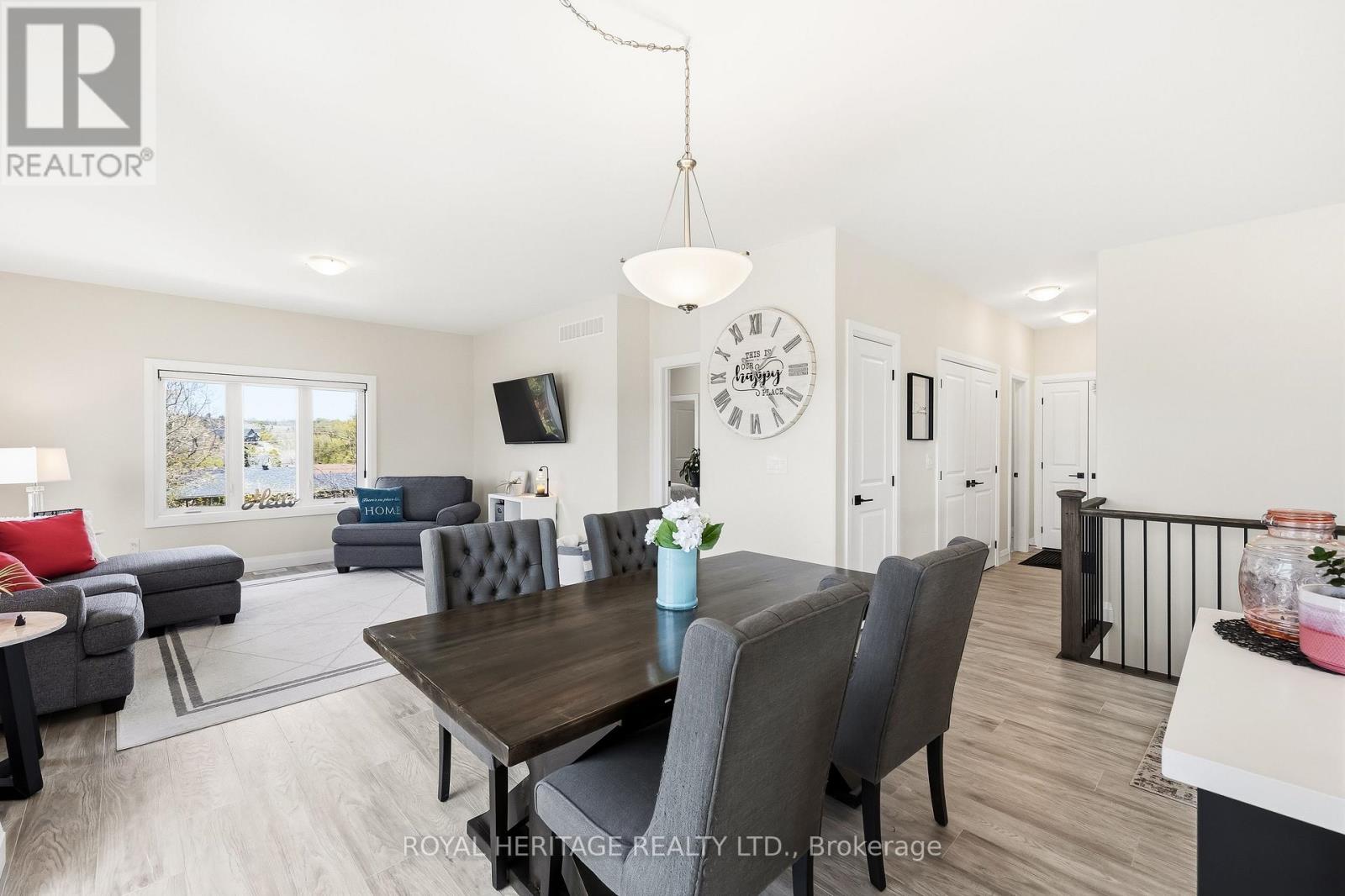 24 PRAIRIE RUN ROAD - 13