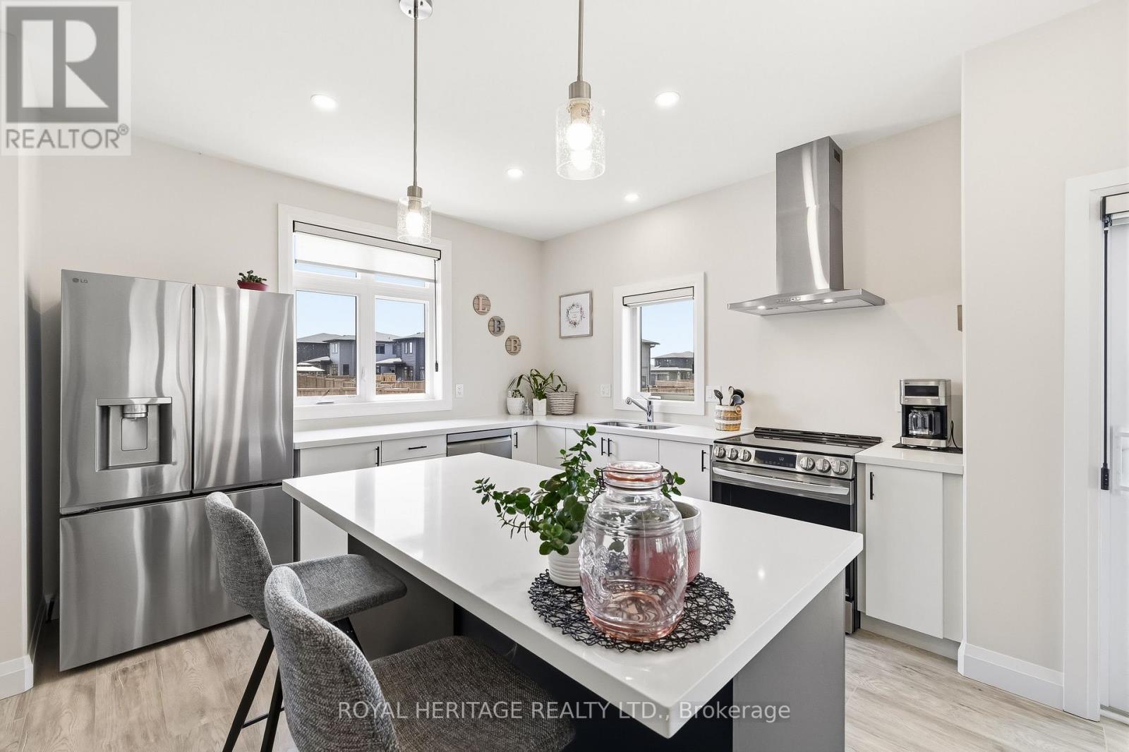 24 PRAIRIE RUN ROAD - 19