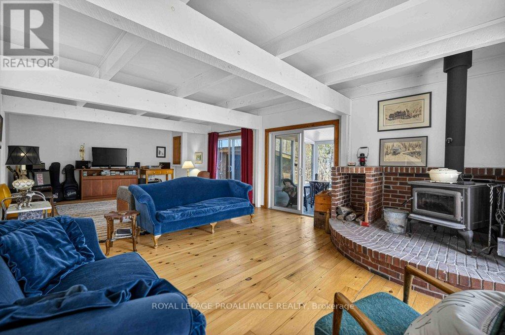 2406 NORTHEYS BAY ROAD - 15