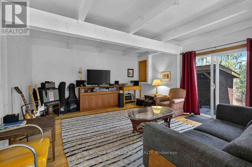 2406 NORTHEYS BAY ROAD - 18