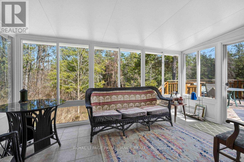 2406 NORTHEYS BAY ROAD - 19