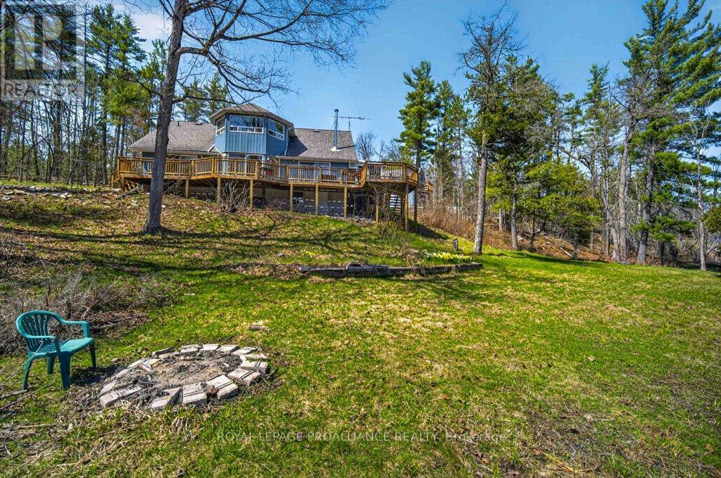 2406 NORTHEYS BAY ROAD - 38