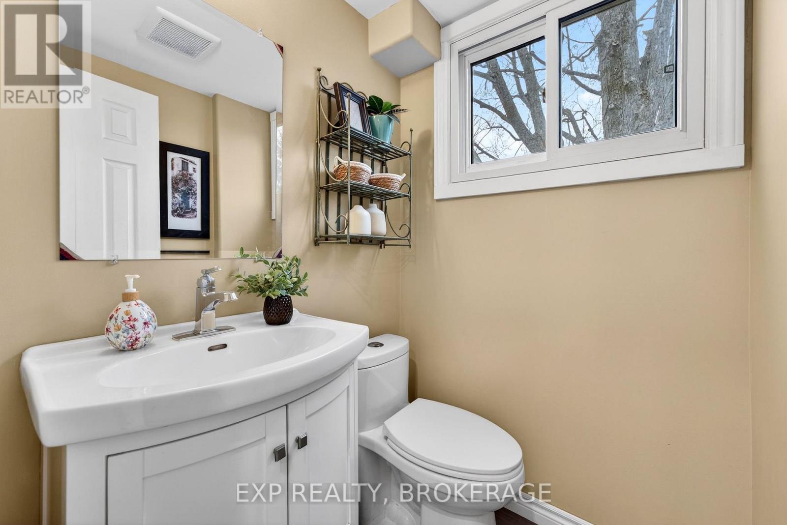 799 HILLSIDE DRIVE - 15