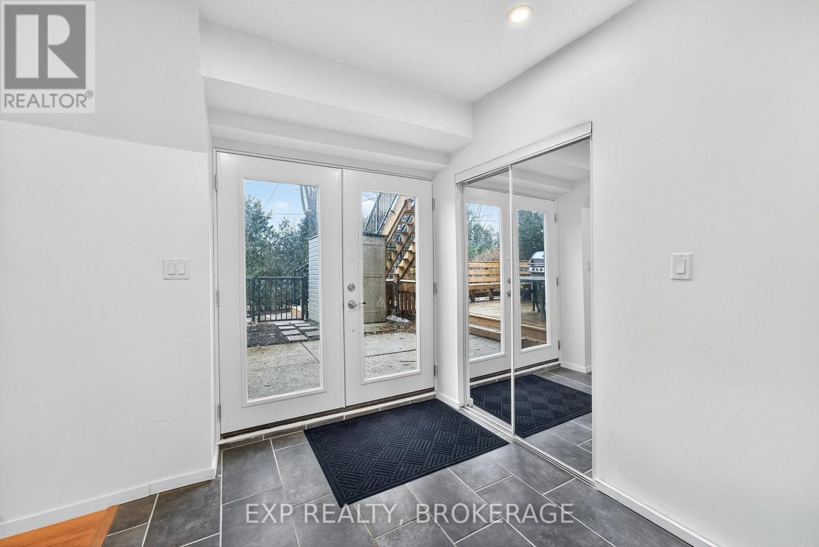 799 HILLSIDE DRIVE - 31