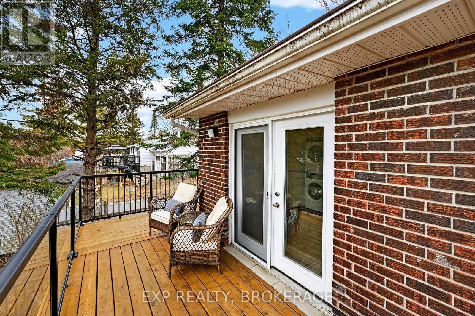 799 HILLSIDE DRIVE - 39