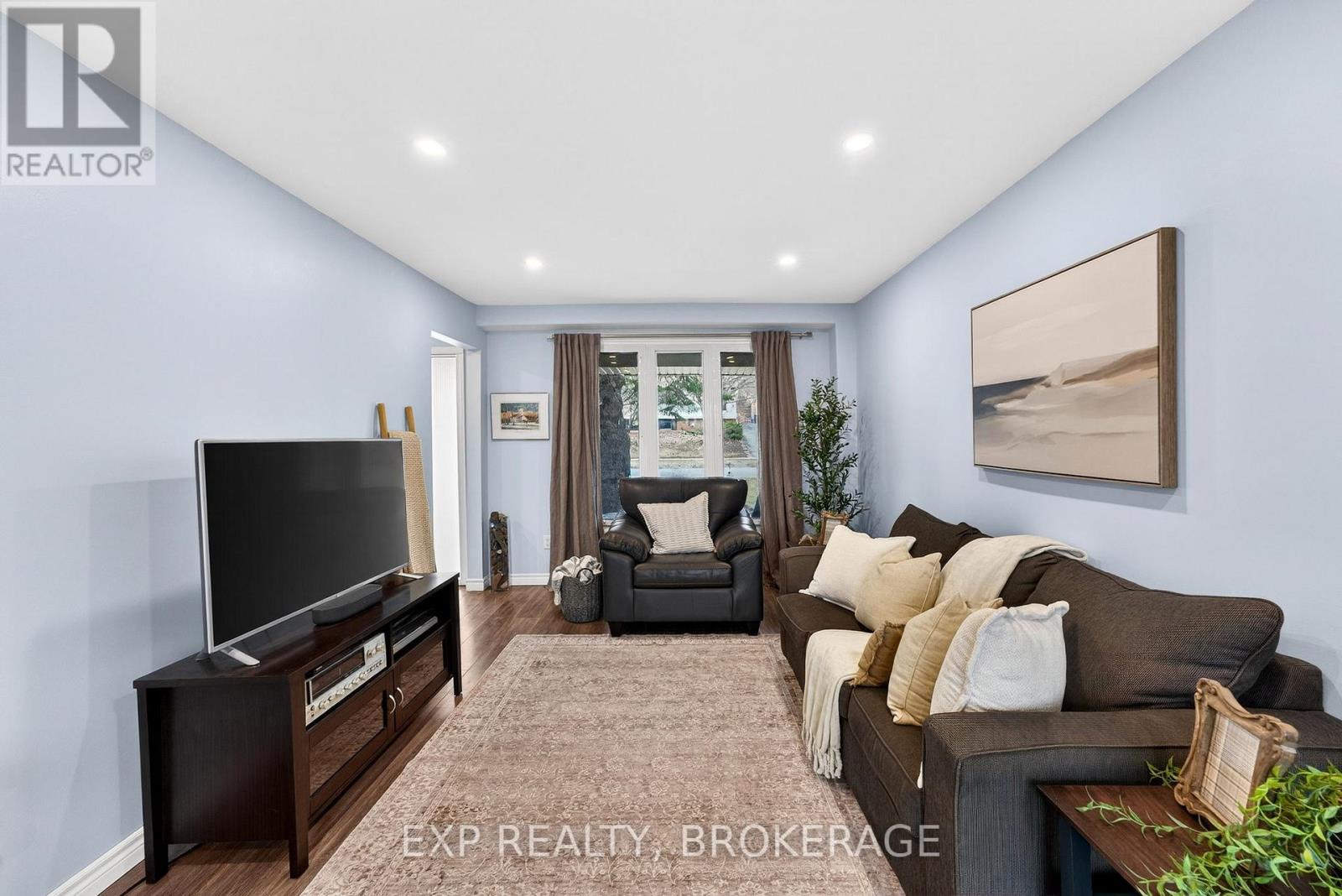 799 HILLSIDE DRIVE - 8