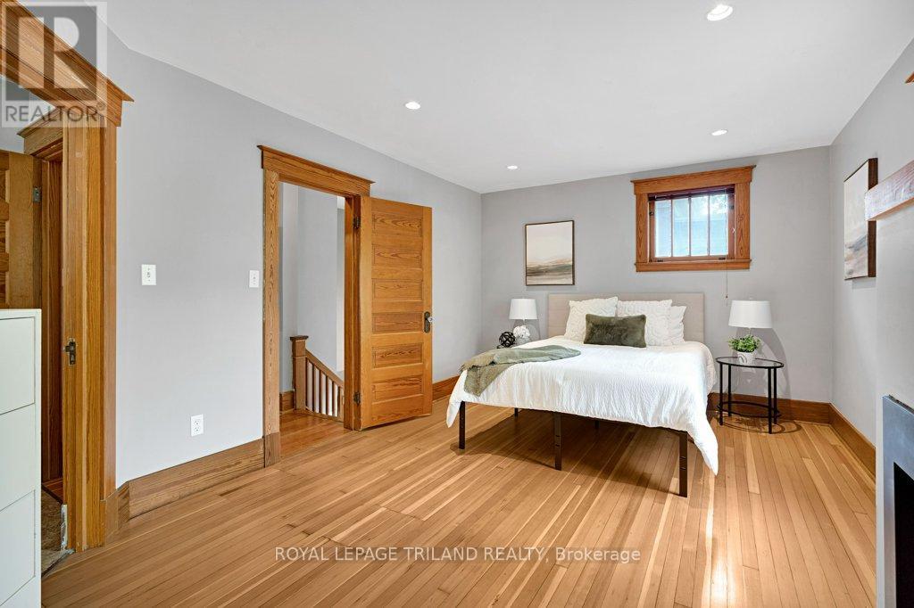 46 ROSEBERY PLACE - 26