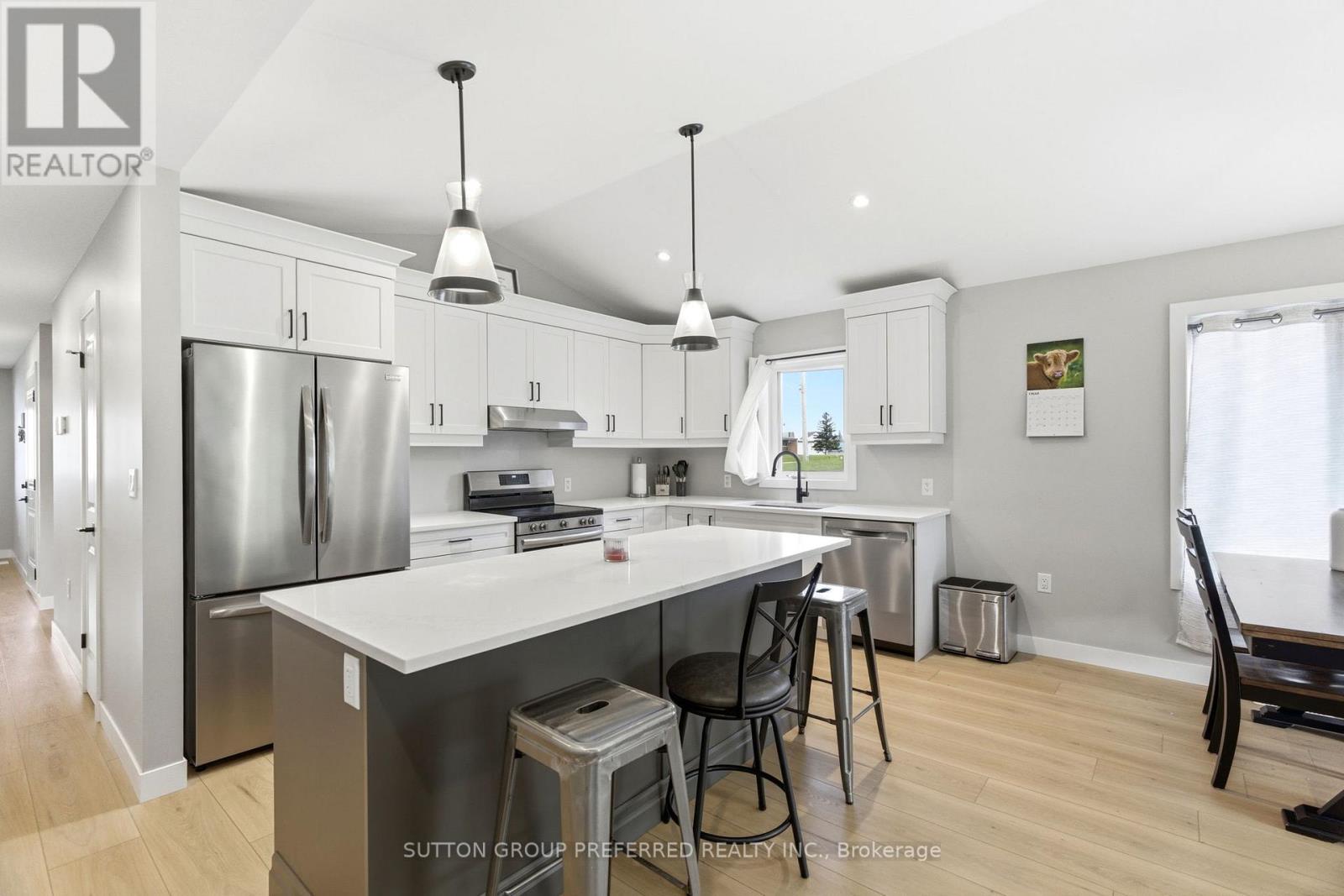 236 BEECH STREET - 16