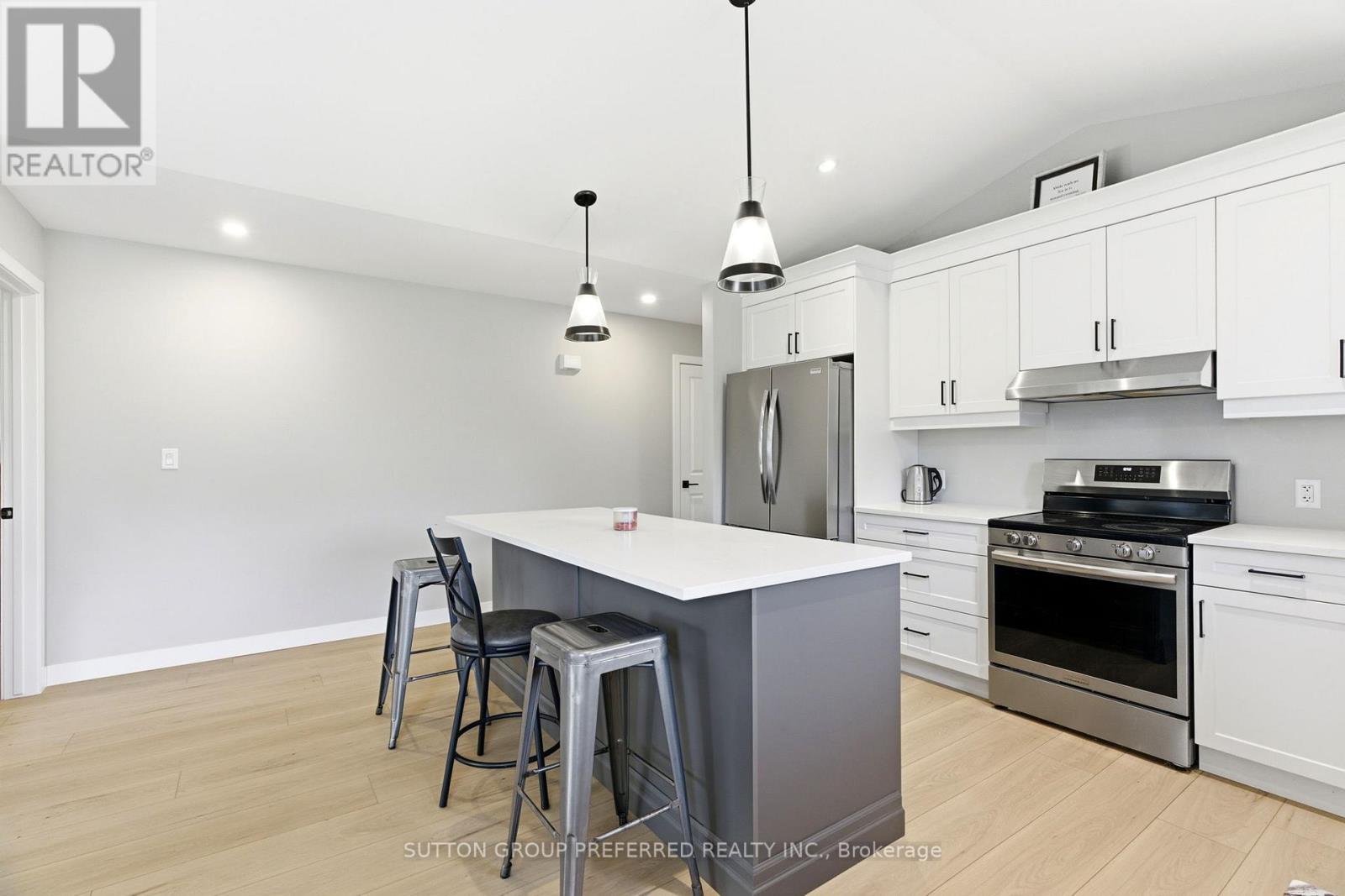 236 BEECH STREET - 18