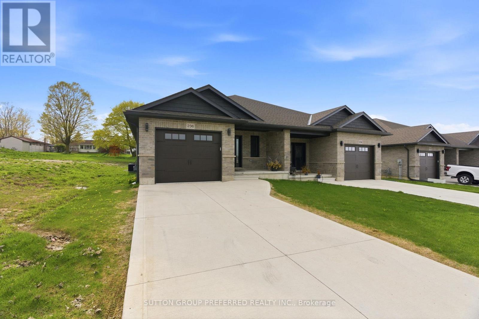 236 BEECH STREET - 4
