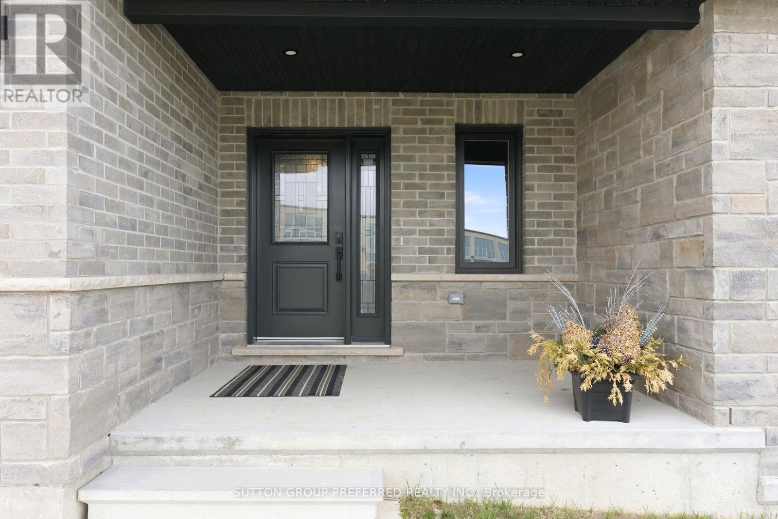 236 BEECH STREET - 5