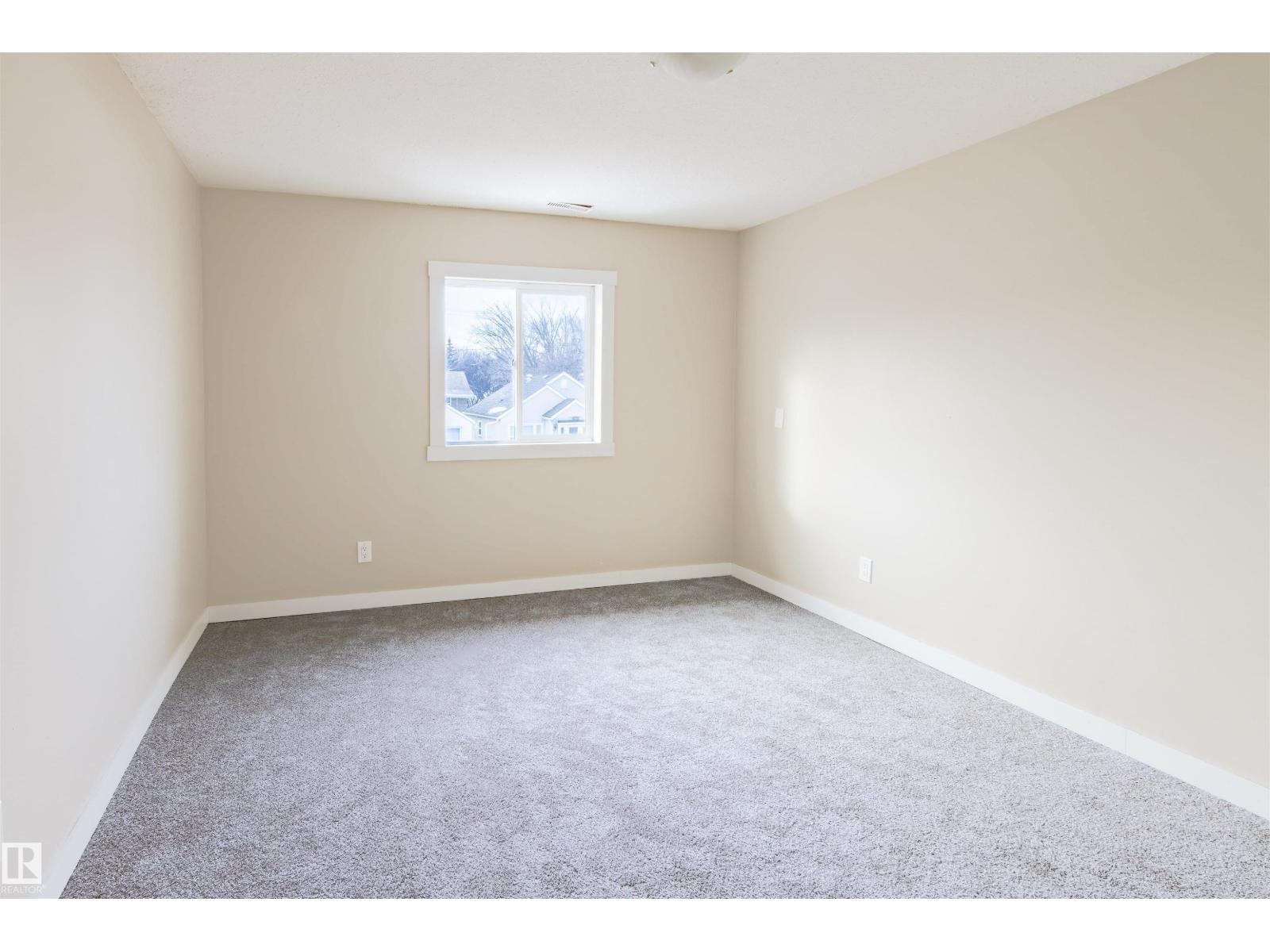 11029 95 ST NW - 25