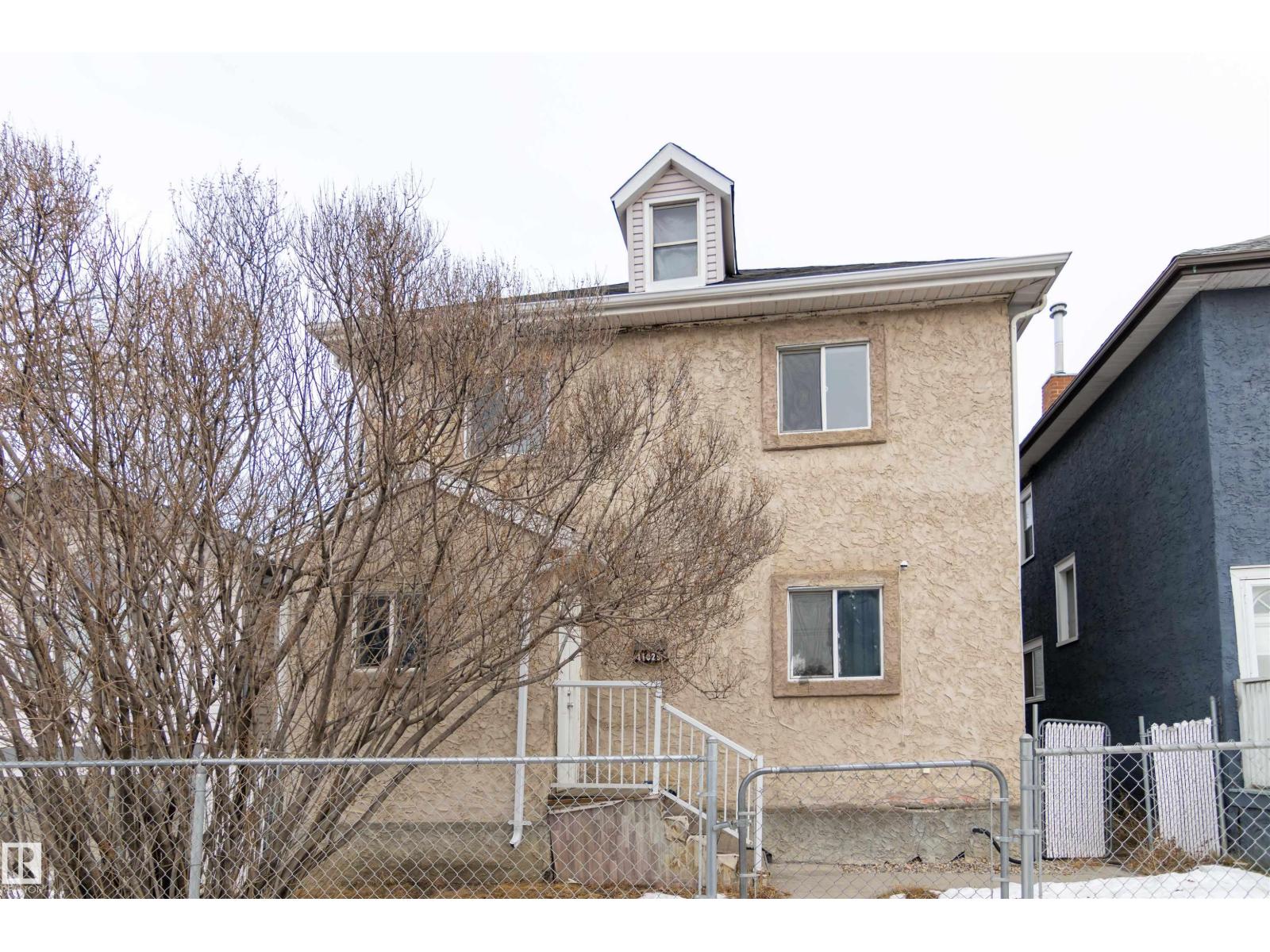 11029 95 ST NW - 1