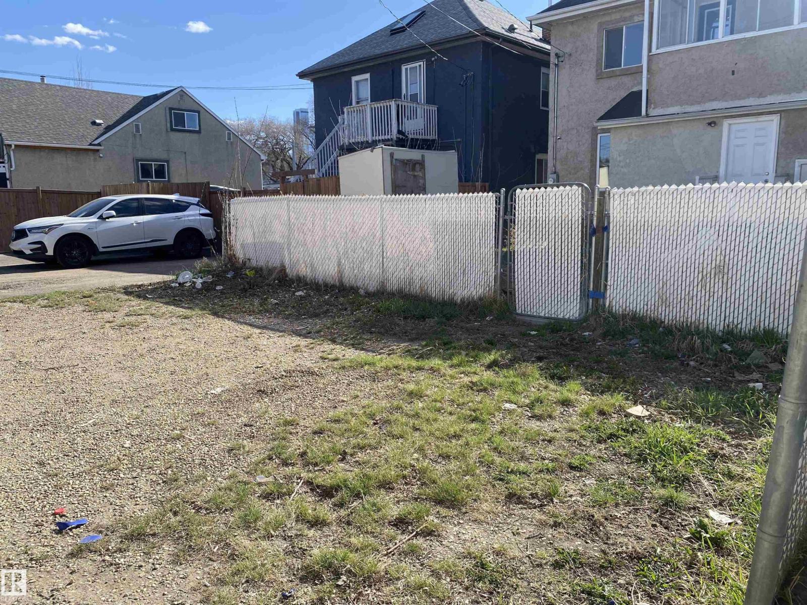 11029 95 ST NW - 42