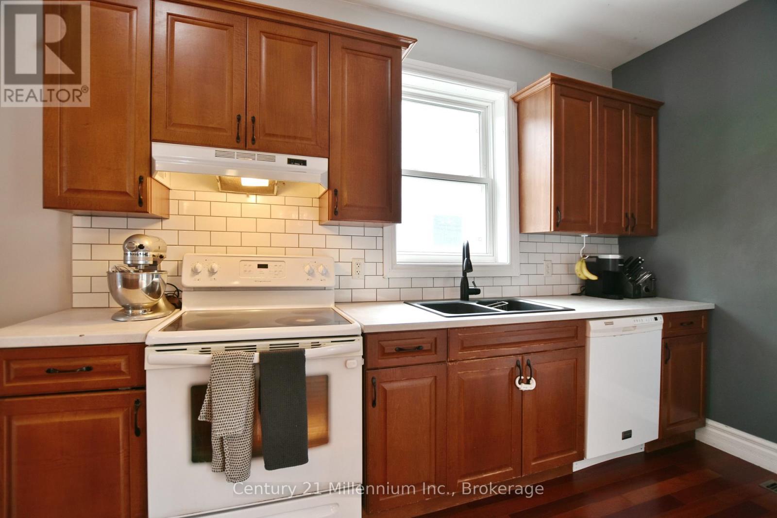 501 14TH STREET W - 24