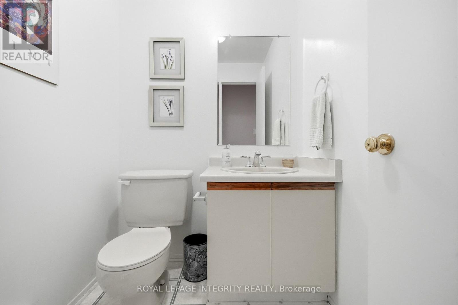 #110 545 CANTEVAL TERRACE - 17