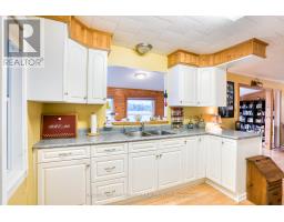 747 Brooks Corner Road, Tay Valley, ON K7H3C7 Photo 14