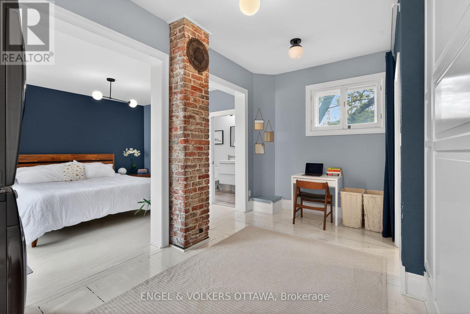59 BELL STREET N - 10