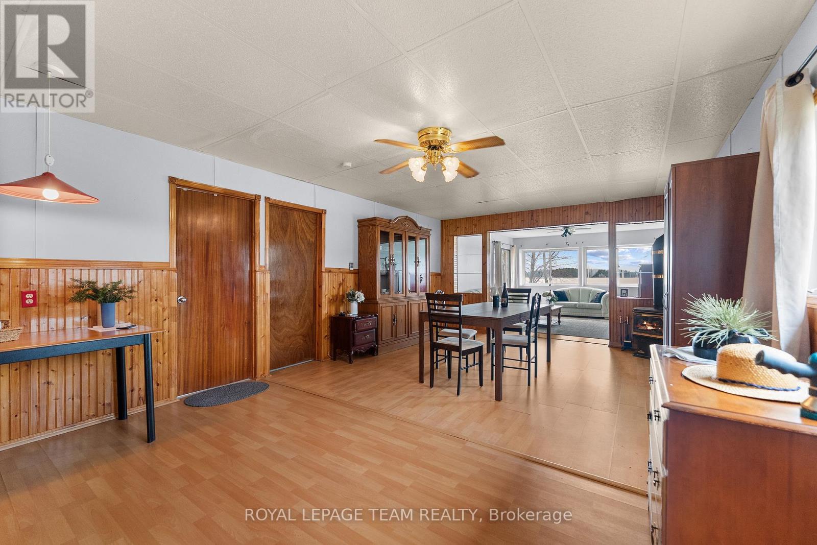 424 HUMMINGBIRD LANE - 12