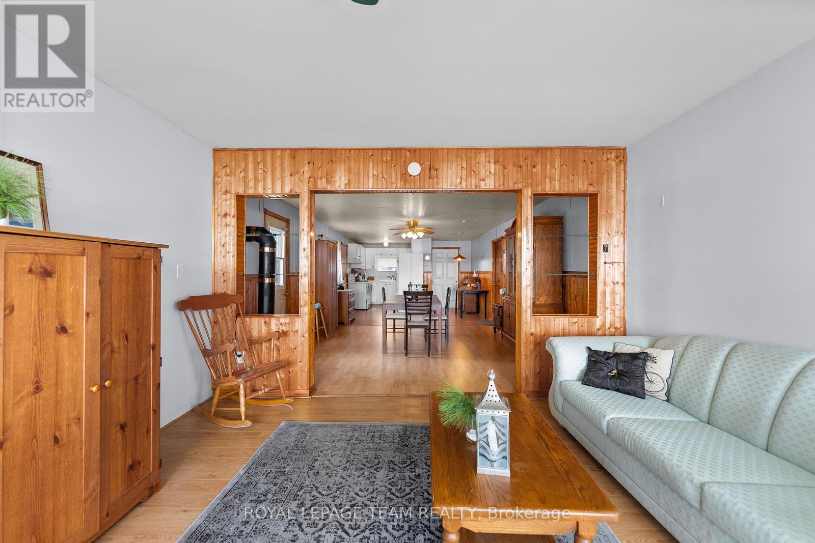 424 HUMMINGBIRD LANE - 13