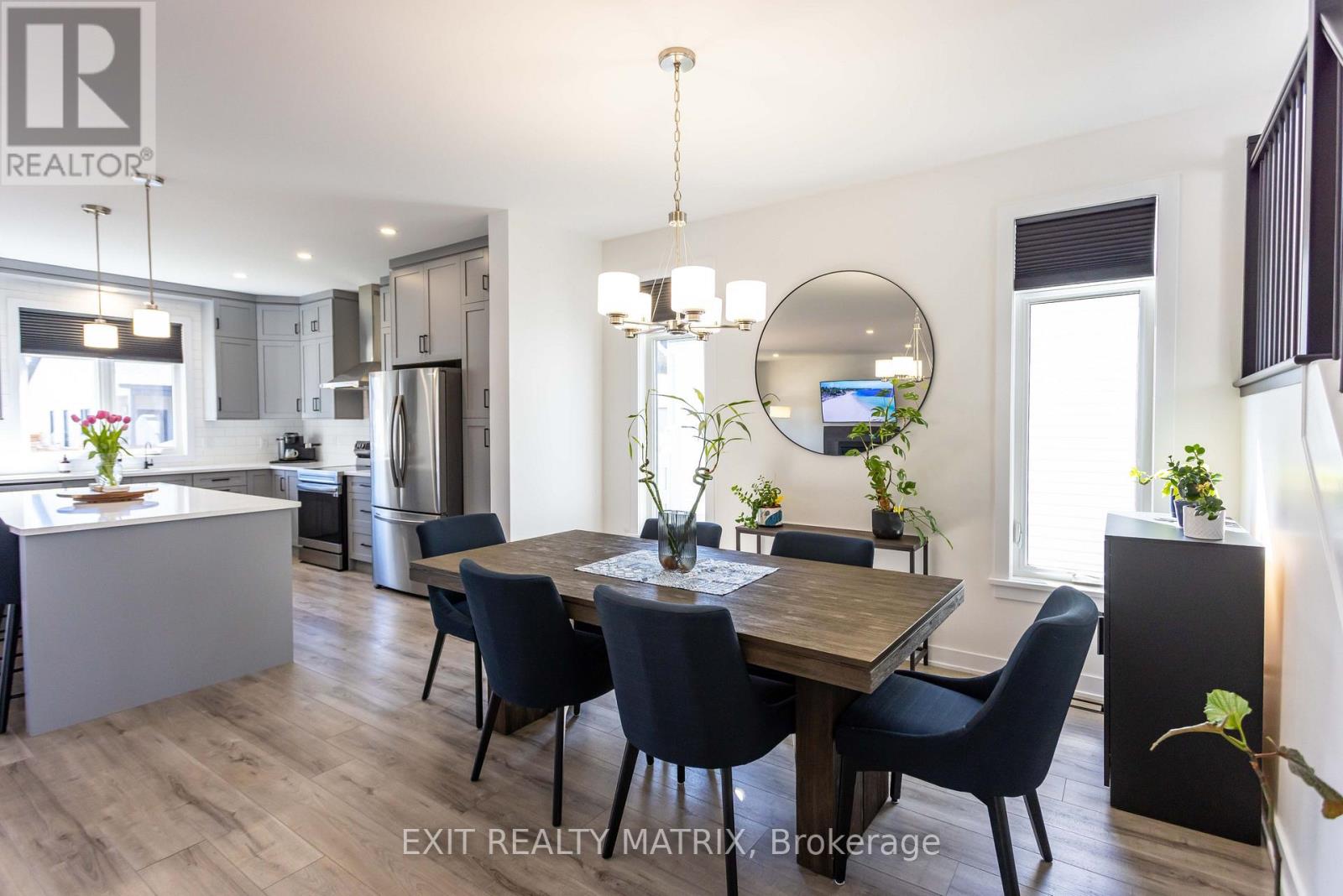 657 CONSERVATION STREET - 9