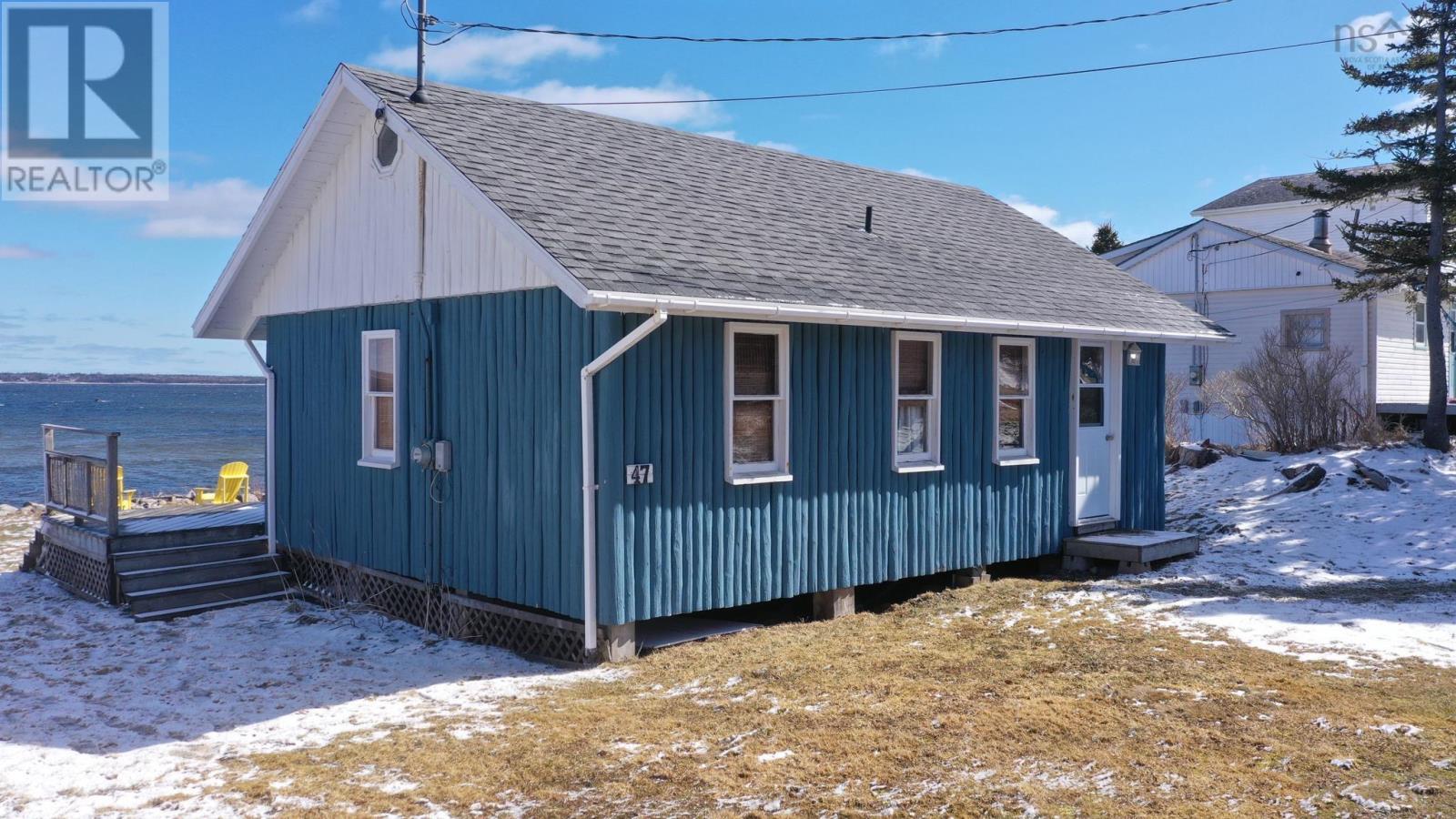 47 & 48 Cabin Road - 13