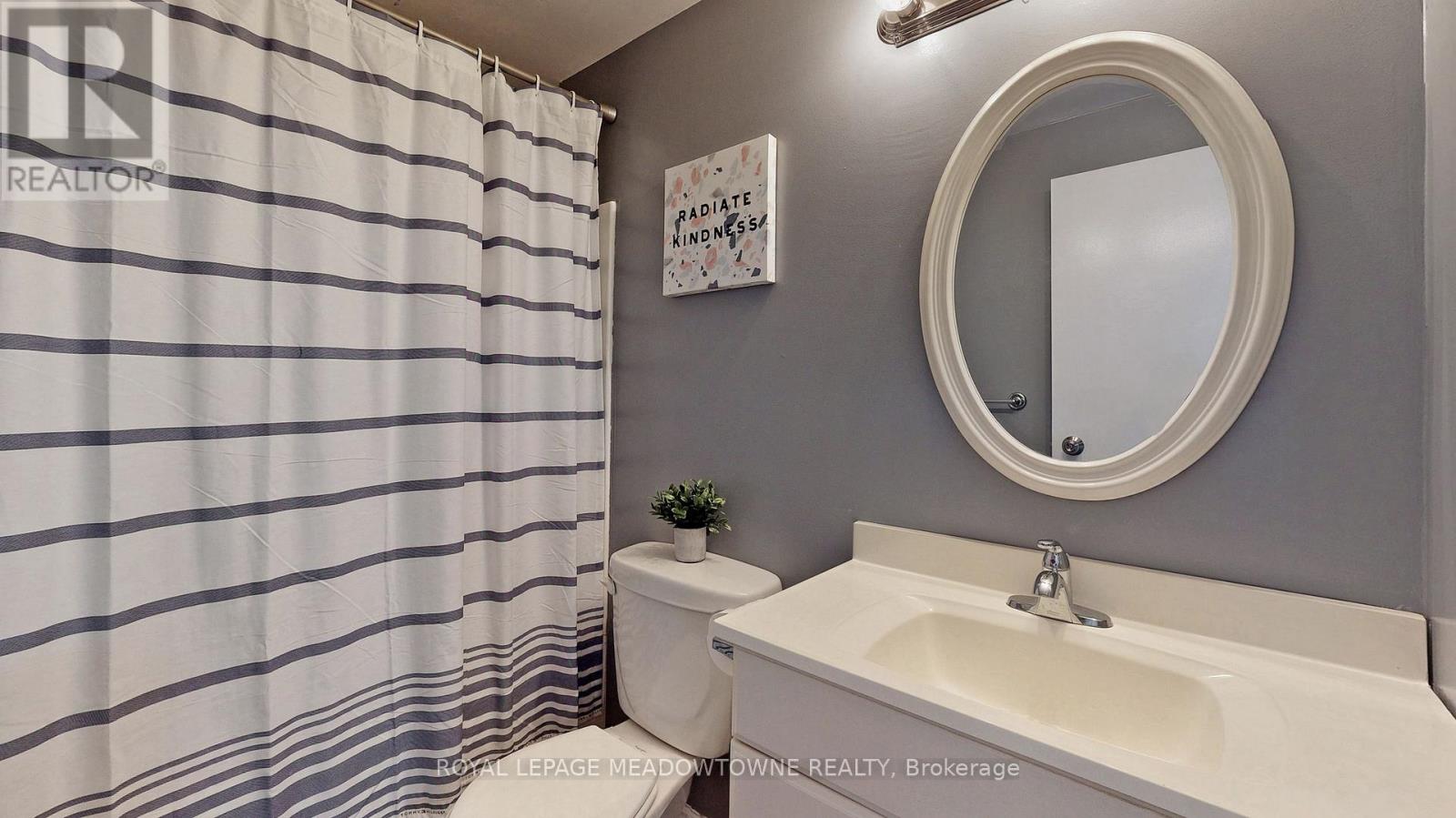 #10 648 DOON VILLAGE ROAD - 18