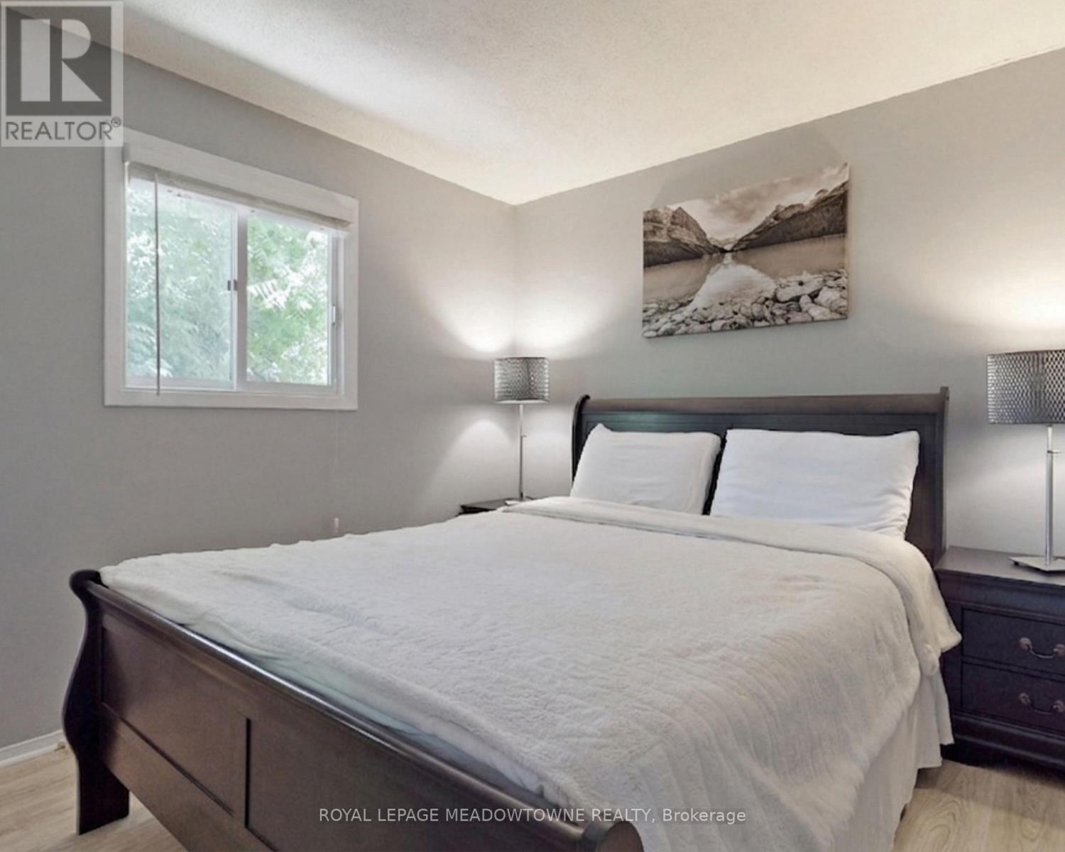 #10 648 DOON VILLAGE ROAD - 19