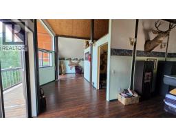829 Bobbie Burns Road, Lumby, BC V0E2G4 Photo 16