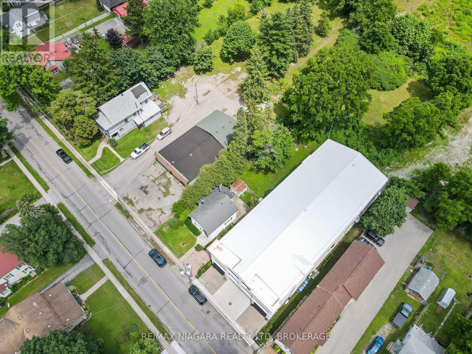 430 RIDGE ROAD N - 32