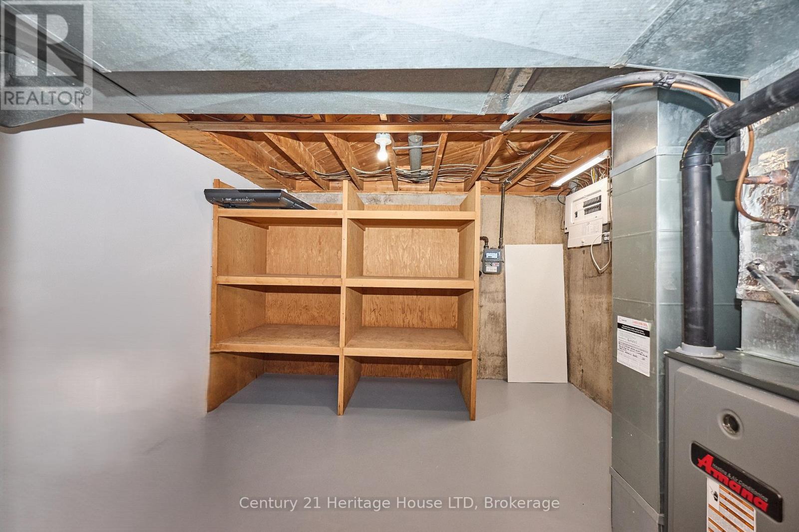 148 CHAMPLAIN DRIVE - 23