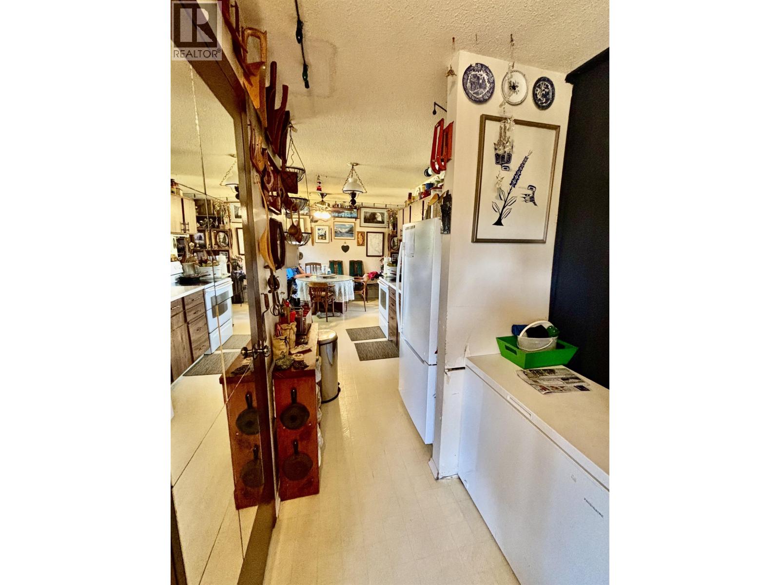 133 BAXTER AVENUE - 6